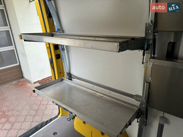 Жовтий Мерседес Sprinter, об'ємом двигуна 0 л та пробігом 34 тис. км за 22999 $, фото 37 на Automoto.ua