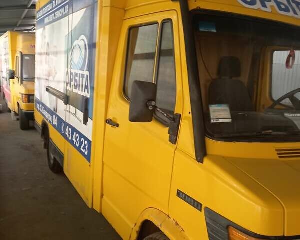 Жовтий Мерседес Sprinter, об'ємом двигуна 2.3 л та пробігом 850 тис. км за 3000 $, фото 3 на Automoto.ua
