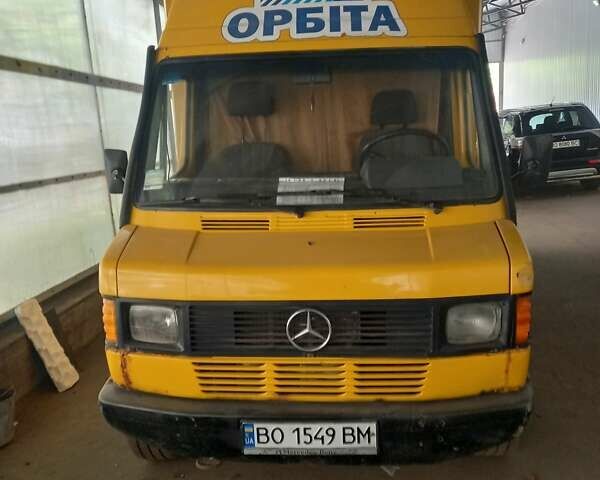 Жовтий Мерседес Sprinter, об'ємом двигуна 2.3 л та пробігом 850 тис. км за 3000 $, фото 1 на Automoto.ua