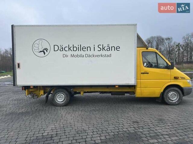 Жовтий Мерседес Sprinter, об'ємом двигуна 2.1 л та пробігом 370 тис. км за 10400 $, фото 1 на Automoto.ua