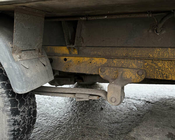 Жовтий Мерседес Sprinter, об'ємом двигуна 2.2 л та пробігом 470 тис. км за 6000 $, фото 20 на Automoto.ua