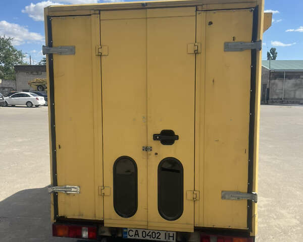 Жовтий Мерседес Sprinter, об'ємом двигуна 2.3 л та пробігом 200 тис. км за 3500 $, фото 3 на Automoto.ua