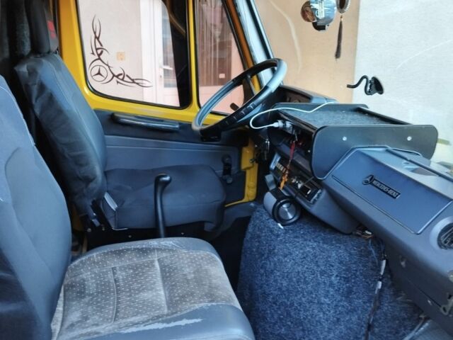Жовтий Мерседес Sprinter, об'ємом двигуна 2.3 л та пробігом 350 тис. км за 4799 $, фото 2 на Automoto.ua