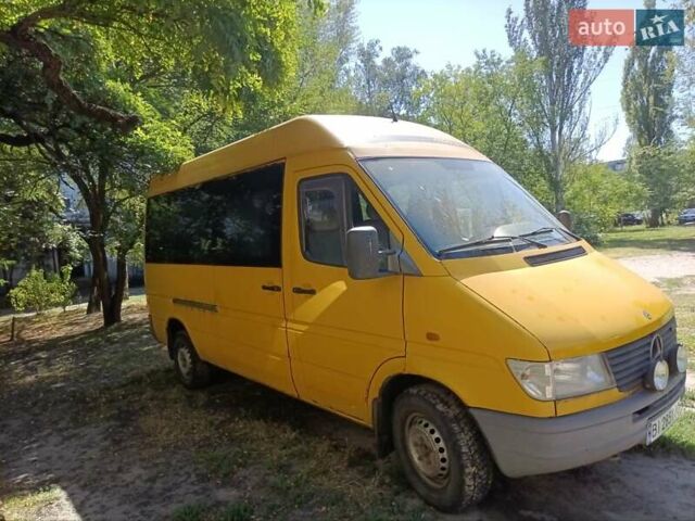 Жовтий Мерседес Sprinter, об'ємом двигуна 2.87 л та пробігом 500 тис. км за 6300 $, фото 2 на Automoto.ua