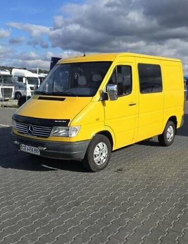 Жовтий Мерседес Sprinter, об'ємом двигуна 2.3 л та пробігом 267 тис. км за 5800 $, фото 24 на Automoto.ua