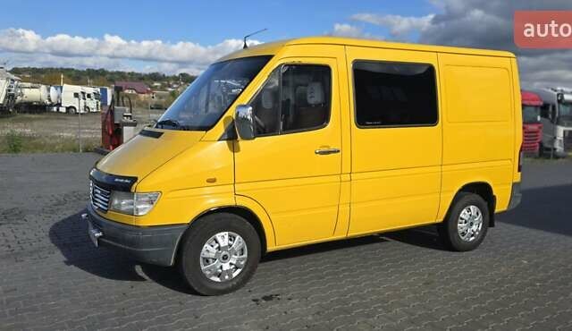 Жовтий Мерседес Sprinter, об'ємом двигуна 2.3 л та пробігом 267 тис. км за 5800 $, фото 8 на Automoto.ua