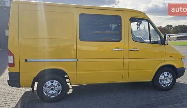 Жовтий Мерседес Sprinter, об'ємом двигуна 2.3 л та пробігом 267 тис. км за 5800 $, фото 17 на Automoto.ua