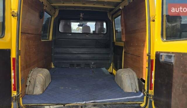 Жовтий Мерседес Sprinter, об'ємом двигуна 2.3 л та пробігом 267 тис. км за 5800 $, фото 35 на Automoto.ua