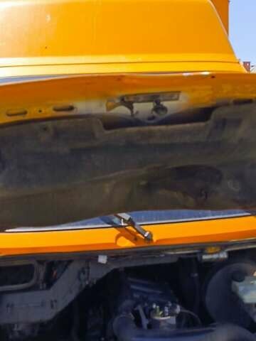 Жовтий Мерседес Sprinter, об'ємом двигуна 2.15 л та пробігом 500 тис. км за 7000 $, фото 15 на Automoto.ua