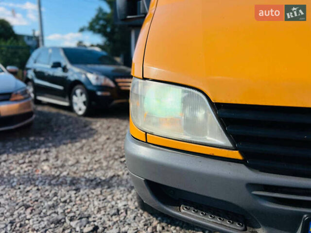 Жовтий Мерседес Sprinter, об'ємом двигуна 2.2 л та пробігом 400 тис. км за 6800 $, фото 15 на Automoto.ua