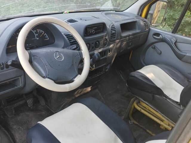 Жовтий Мерседес Sprinter, об'ємом двигуна 2.2 л та пробігом 1 тис. км за 4851 $, фото 6 на Automoto.ua