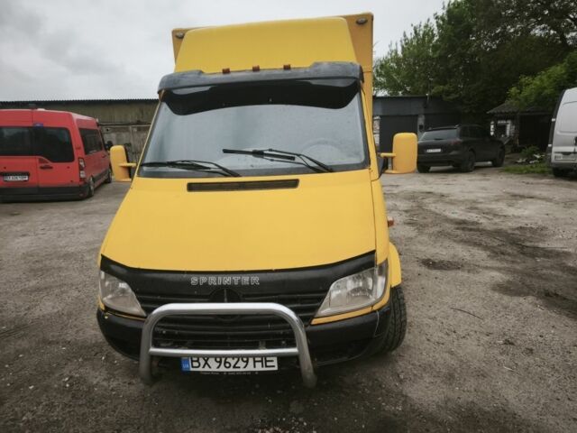 Жовтий Мерседес Sprinter, об'ємом двигуна 2.2 л та пробігом 615 тис. км за 6500 $, фото 2 на Automoto.ua