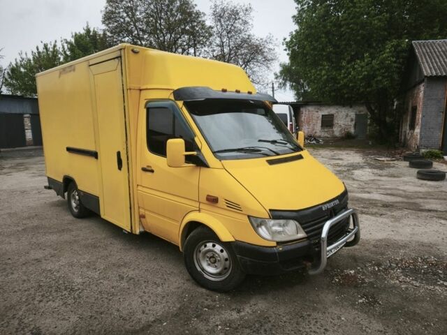 Жовтий Мерседес Sprinter, об'ємом двигуна 2.2 л та пробігом 615 тис. км за 6500 $, фото 1 на Automoto.ua