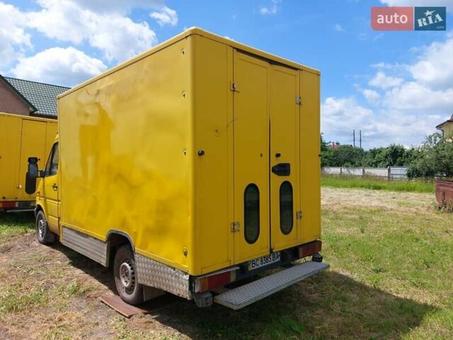 Желтый Мерседес Sprinter, объемом двигателя 2.15 л и пробегом 600 тыс. км за 6000 $, фото 3 на Automoto.ua