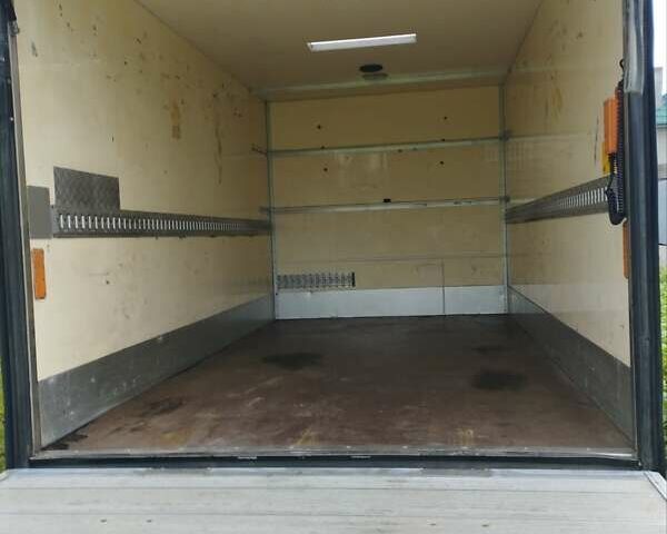 Жовтий Мерседес Sprinter, об'ємом двигуна 2.2 л та пробігом 380 тис. км за 10500 $, фото 12 на Automoto.ua