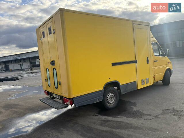 Желтый Мерседес Sprinter, объемом двигателя 2.15 л и пробегом 507 тыс. км за 3999 $, фото 15 на Automoto.ua