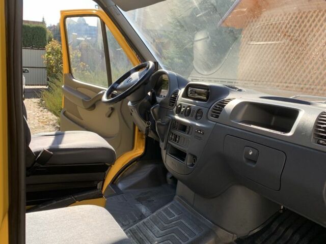 Жовтий Мерседес Sprinter, об'ємом двигуна 2.1 л та пробігом 1 тис. км за 13700 $, фото 10 на Automoto.ua
