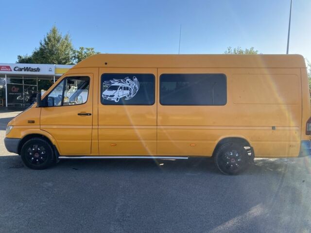 Жовтий Мерседес Sprinter, об'ємом двигуна 2.1 л та пробігом 444 тис. км за 9200 $, фото 7 на Automoto.ua