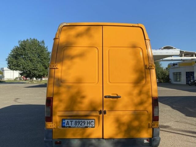 Жовтий Мерседес Sprinter, об'ємом двигуна 2.1 л та пробігом 444 тис. км за 9200 $, фото 5 на Automoto.ua