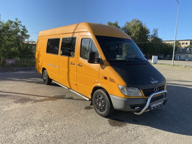 Жовтий Мерседес Sprinter, об'ємом двигуна 2.1 л та пробігом 444 тис. км за 9200 $, фото 2 на Automoto.ua