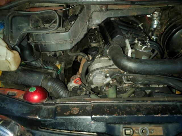 Желтый Мерседес Sprinter, объемом двигателя 2.1 л и пробегом 100 тыс. км за 8800 $, фото 7 на Automoto.ua