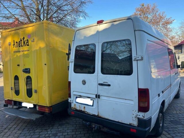 Желтый Мерседес Sprinter, объемом двигателя 0 л и пробегом 300 тыс. км за 3100 $, фото 1 на Automoto.ua