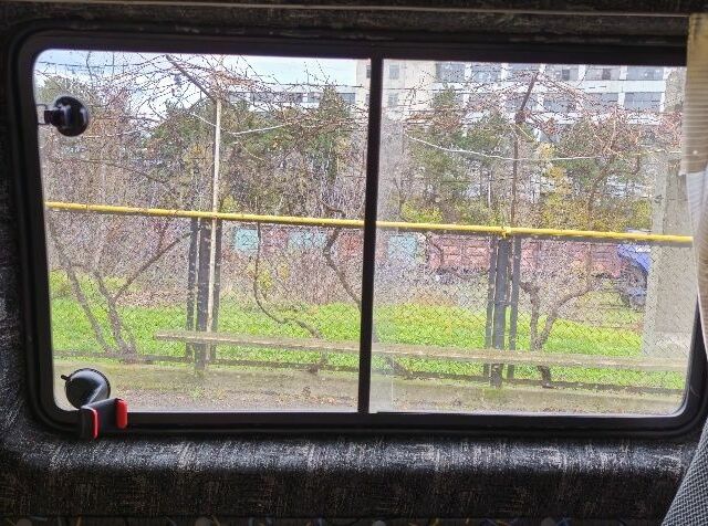 Жовтий Мерседес Sprinter, об'ємом двигуна 2.2 л та пробігом 238 тис. км за 15090 $, фото 7 на Automoto.ua