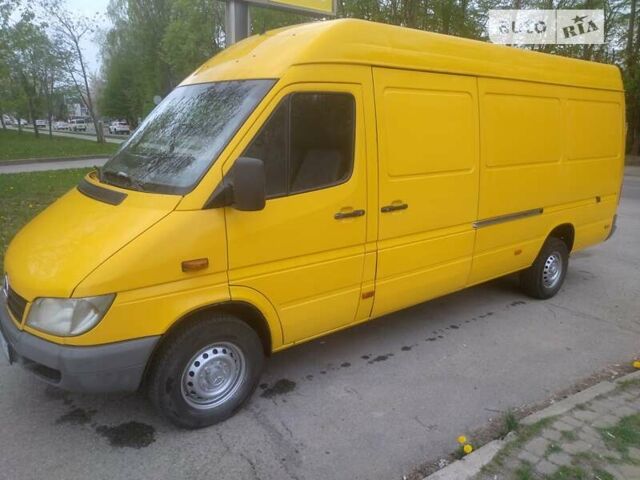 Жовтий Мерседес Sprinter, об'ємом двигуна 2.15 л та пробігом 10 тис. км за 9990 $, фото 1 на Automoto.ua