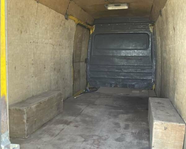 Жовтий Мерседес Sprinter, об'ємом двигуна 2.15 л та пробігом 200 тис. км за 8800 $, фото 8 на Automoto.ua