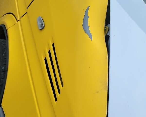Жовтий Мерседес Sprinter, об'ємом двигуна 2.15 л та пробігом 789 тис. км за 6300 $, фото 22 на Automoto.ua