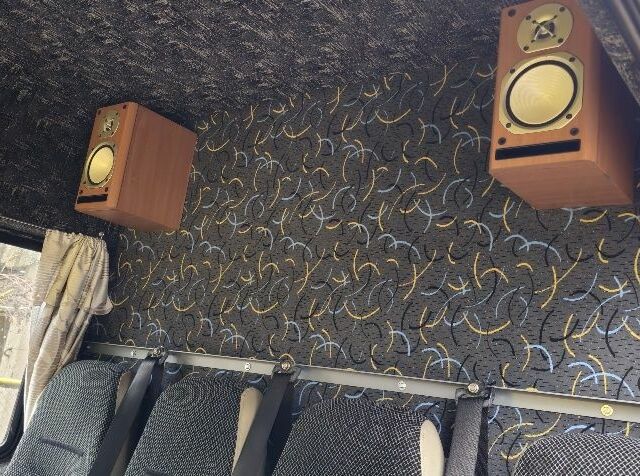 Жовтий Мерседес Sprinter, об'ємом двигуна 2.2 л та пробігом 238 тис. км за 15090 $, фото 8 на Automoto.ua