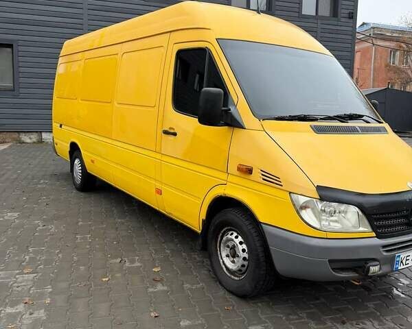 Жовтий Мерседес Sprinter, об'ємом двигуна 2.2 л та пробігом 540 тис. км за 8300 $, фото 1 на Automoto.ua