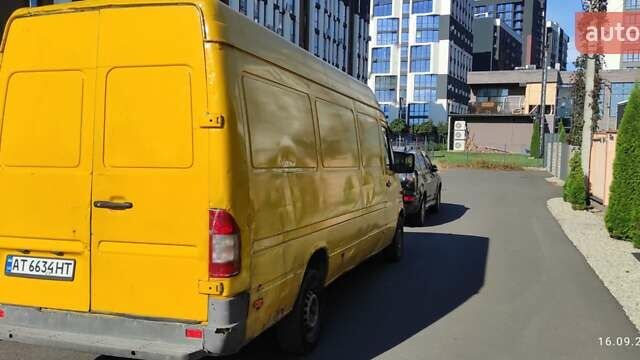 Жовтий Мерседес Sprinter, об'ємом двигуна 2.15 л та пробігом 385 тис. км за 9500 $, фото 4 на Automoto.ua
