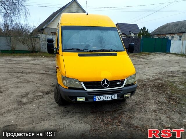 Желтый Мерседес Sprinter, объемом двигателя 2.1 л и пробегом 0 тыс. км за 7200 $, фото 1 на Automoto.ua