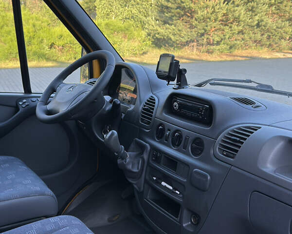 Жовтий Мерседес Sprinter, об'ємом двигуна 2.7 л та пробігом 400 тис. км за 18200 $, фото 68 на Automoto.ua