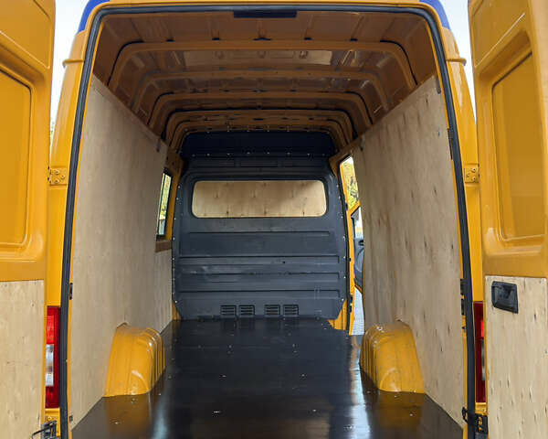 Жовтий Мерседес Sprinter, об'ємом двигуна 2.7 л та пробігом 400 тис. км за 18200 $, фото 77 на Automoto.ua