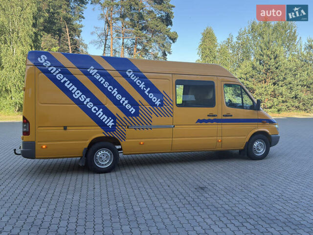 Жовтий Мерседес Sprinter, об'ємом двигуна 2.7 л та пробігом 400 тис. км за 18200 $, фото 9 на Automoto.ua