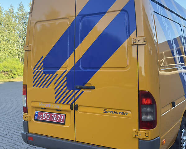 Жовтий Мерседес Sprinter, об'ємом двигуна 2.7 л та пробігом 400 тис. км за 18200 $, фото 36 на Automoto.ua