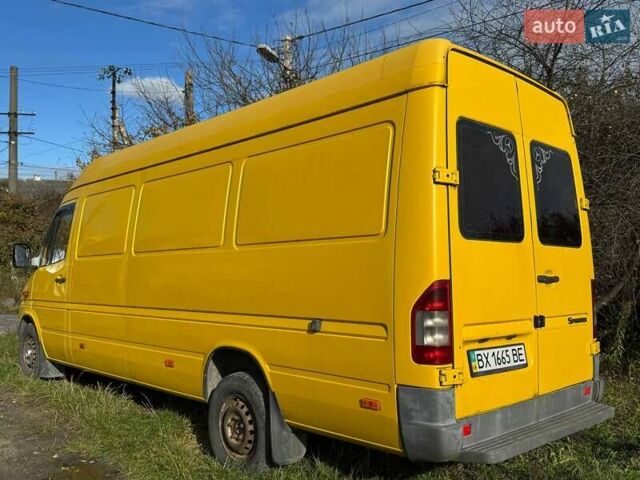 Мерседес Sprinter 2006 в Шепетовке на Automoto.ua Желтый Мерседес Sprinter, объемом двигателя 2.1 л и пробегом 636 тыс. км за 10500 $, фото 1 на Automoto.ua