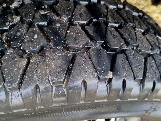 Желтый Мерседес Sprinter, объемом двигателя 3 л и пробегом 340 тыс. км за 11000 $, фото 6 на Automoto.ua