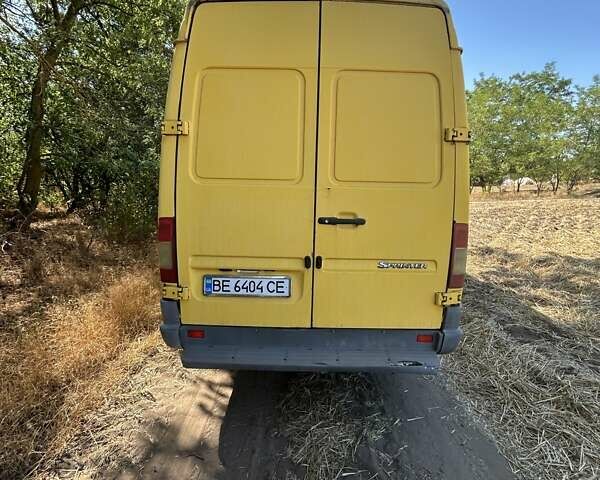 Жовтий Мерседес Sprinter, об'ємом двигуна 2.15 л та пробігом 510 тис. км за 7700 $, фото 7 на Automoto.ua