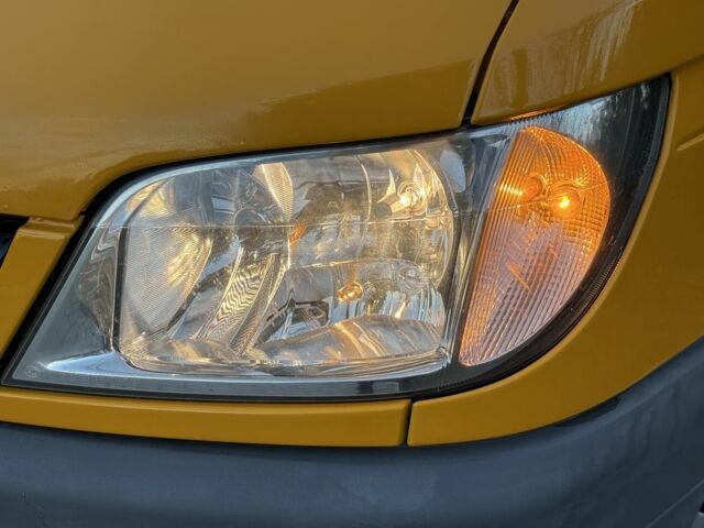 Мерседес Sprinter 2006 у Рівному на Automoto.ua Жовтий Мерседес Sprinter, об'ємом двигуна 2.1 л та пробігом 377 тис. км за 11350 $, фото 19 на Automoto.ua