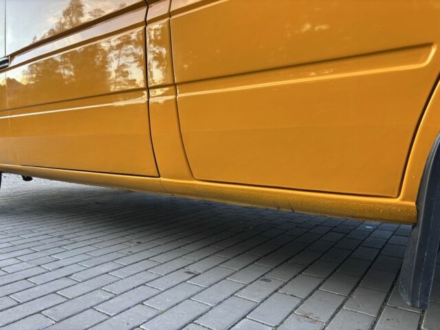 Мерседес Sprinter 2006 у Рівному на Automoto.ua Жовтий Мерседес Sprinter, об'ємом двигуна 2.1 л та пробігом 377 тис. км за 11350 $, фото 6 на Automoto.ua