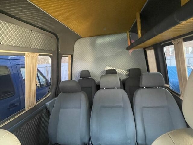 Желтый Мерседес Sprinter, объемом двигателя 3 л и пробегом 400 тыс. км за 13200 $, фото 2 на Automoto.ua