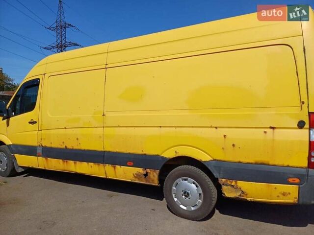 Желтый Мерседес Sprinter, объемом двигателя 2.2 л и пробегом 995 тыс. км за 7900 $, фото 3 на Automoto.ua
