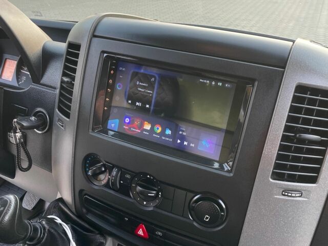 Желтый Мерседес Sprinter, объемом двигателя 2.1 л и пробегом 245 тыс. км за 19900 $, фото 9 на Automoto.ua