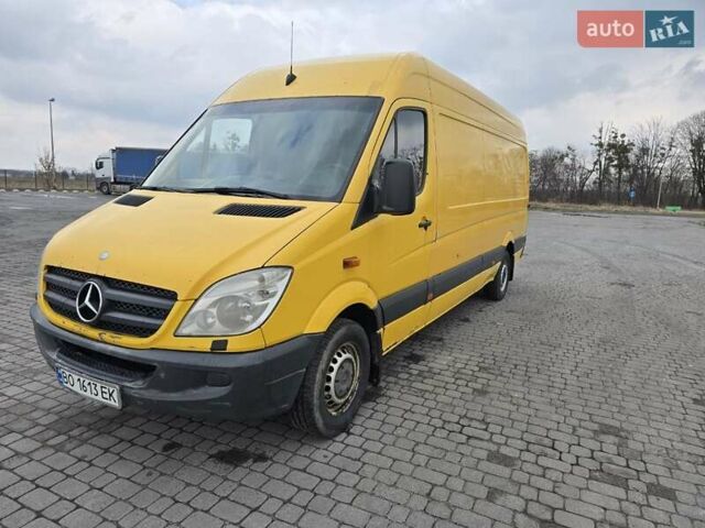 Желтый Мерседес Sprinter, объемом двигателя 2.14 л и пробегом 551 тыс. км за 10199 $, фото 8 на Automoto.ua