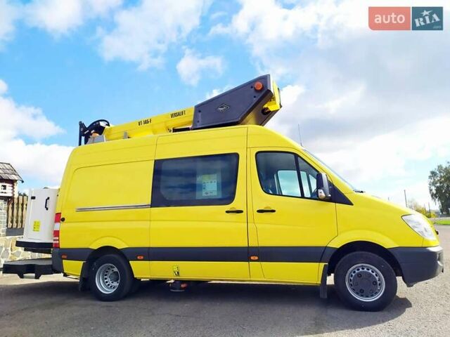 Желтый Мерседес Sprinter, объемом двигателя 0 л и пробегом 207 тыс. км за 29700 $, фото 4 на Automoto.ua