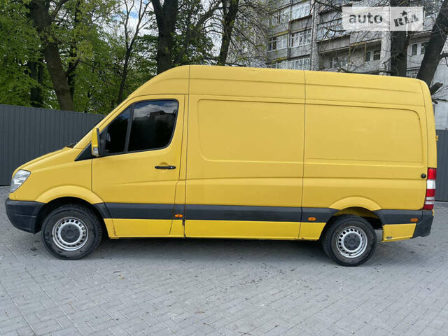 Жовтий Мерседес Sprinter, об'ємом двигуна 2.2 л та пробігом 238 тис. км за 11700 $, фото 2 на Automoto.ua