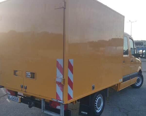Желтый Мерседес Sprinter, объемом двигателя 0 л и пробегом 195 тыс. км за 18900 $, фото 9 на Automoto.ua